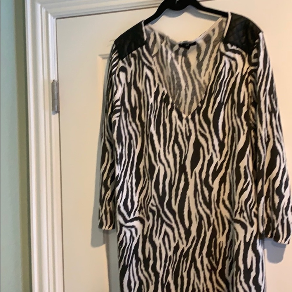 H&M tunic in zebra stripes